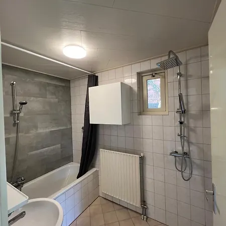 Voor Rust, Ruimte En * Neede